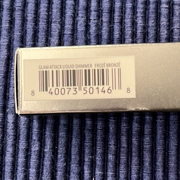 Haus Labs glam attack eye shadow in froze bronze - Picture 2 of 2